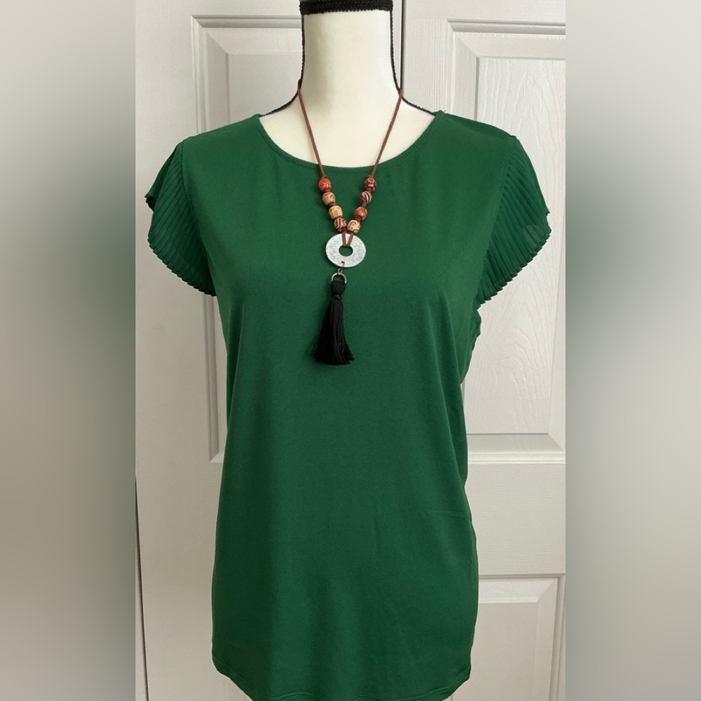 Adrianna Papell flutter sleeve blouse